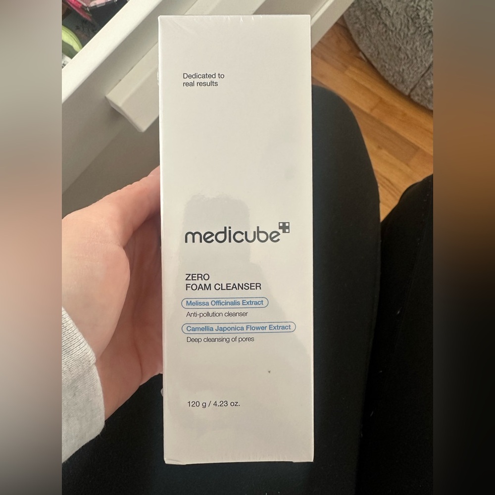 Medicube Zero Foam Cleanser | Gentle Deep Cleansing